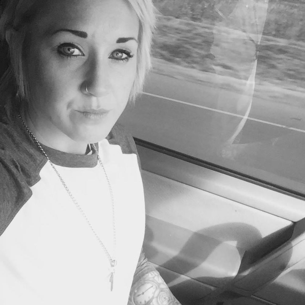 Meet your Posher, Renee